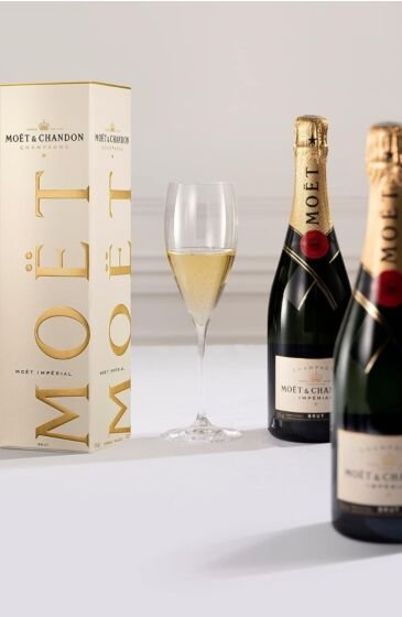 Moët & Chandon Impérial Brut Champagne 75cl, ( Gift Box )